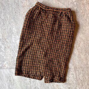 Wool Vintage Pencil Skirt with Silk Lining | Warm 70s Retro Vibe